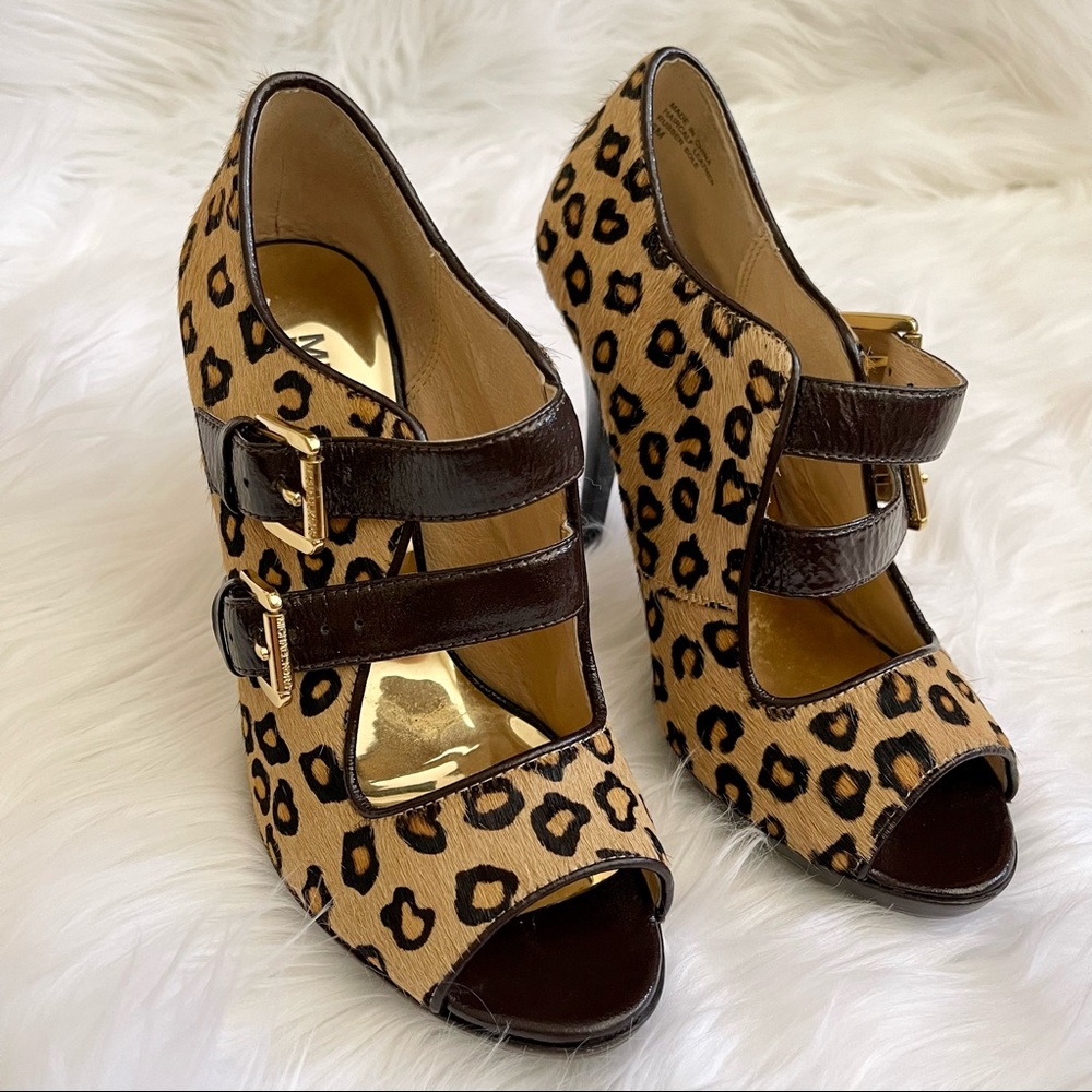 Michael Kors calf hair leather animal print heels size 6M